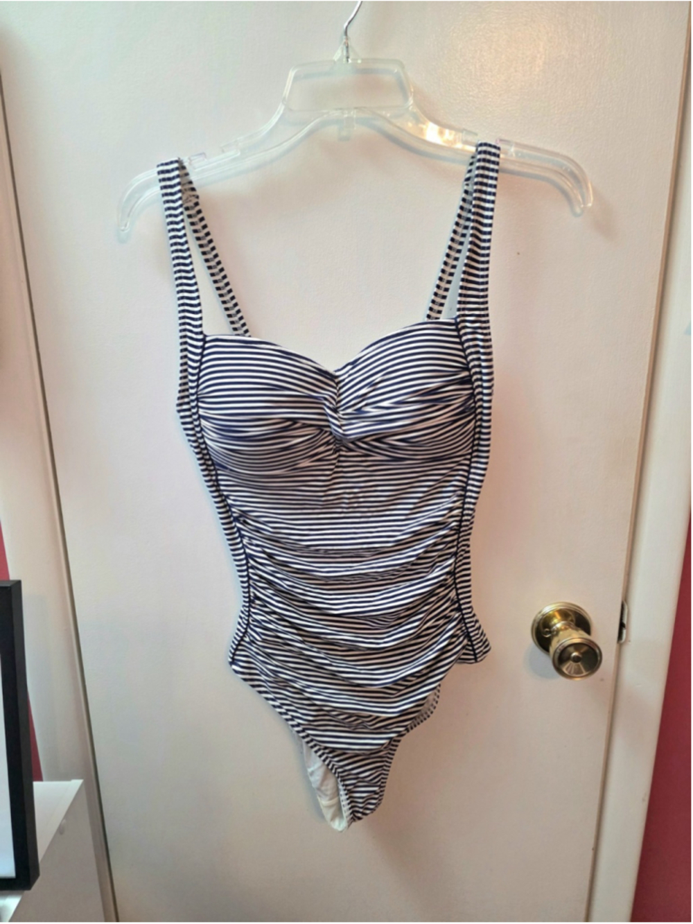 Nip Tuck Swimwear One Piece Swimsuit Womens 6 Blue Striped